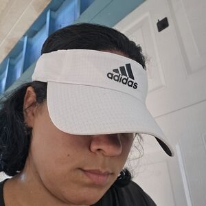 Adidas White Sport Visor Cap Golf Tennis Running Minimalist Athleisure Unisex